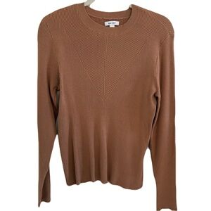 Nine West Ribbed Crewneck Sweater in Camel